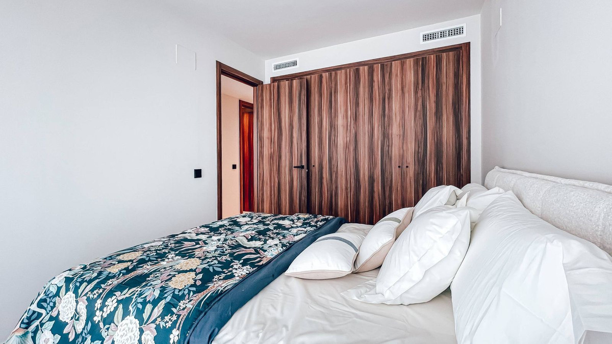 3 Bedroom Apartment in San Pedro de Alcántara - Photo 19