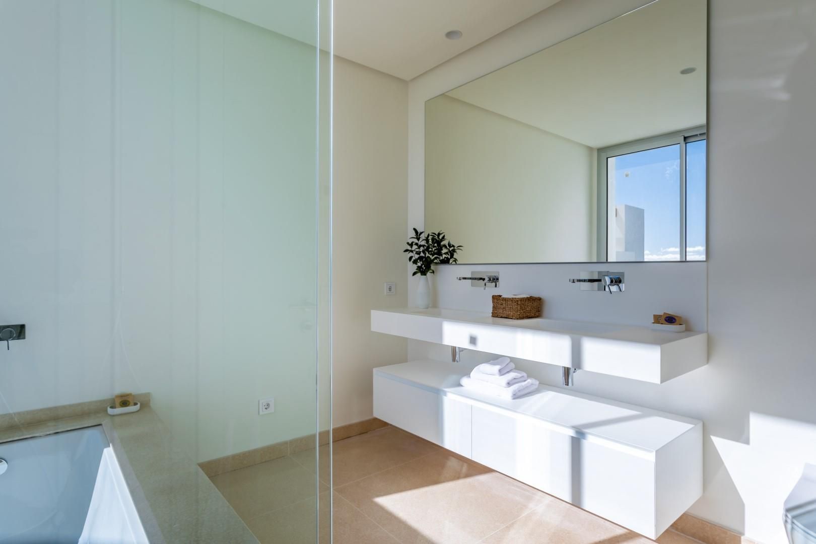 3 Bedroom Apartment in Benahavís - Фото 18