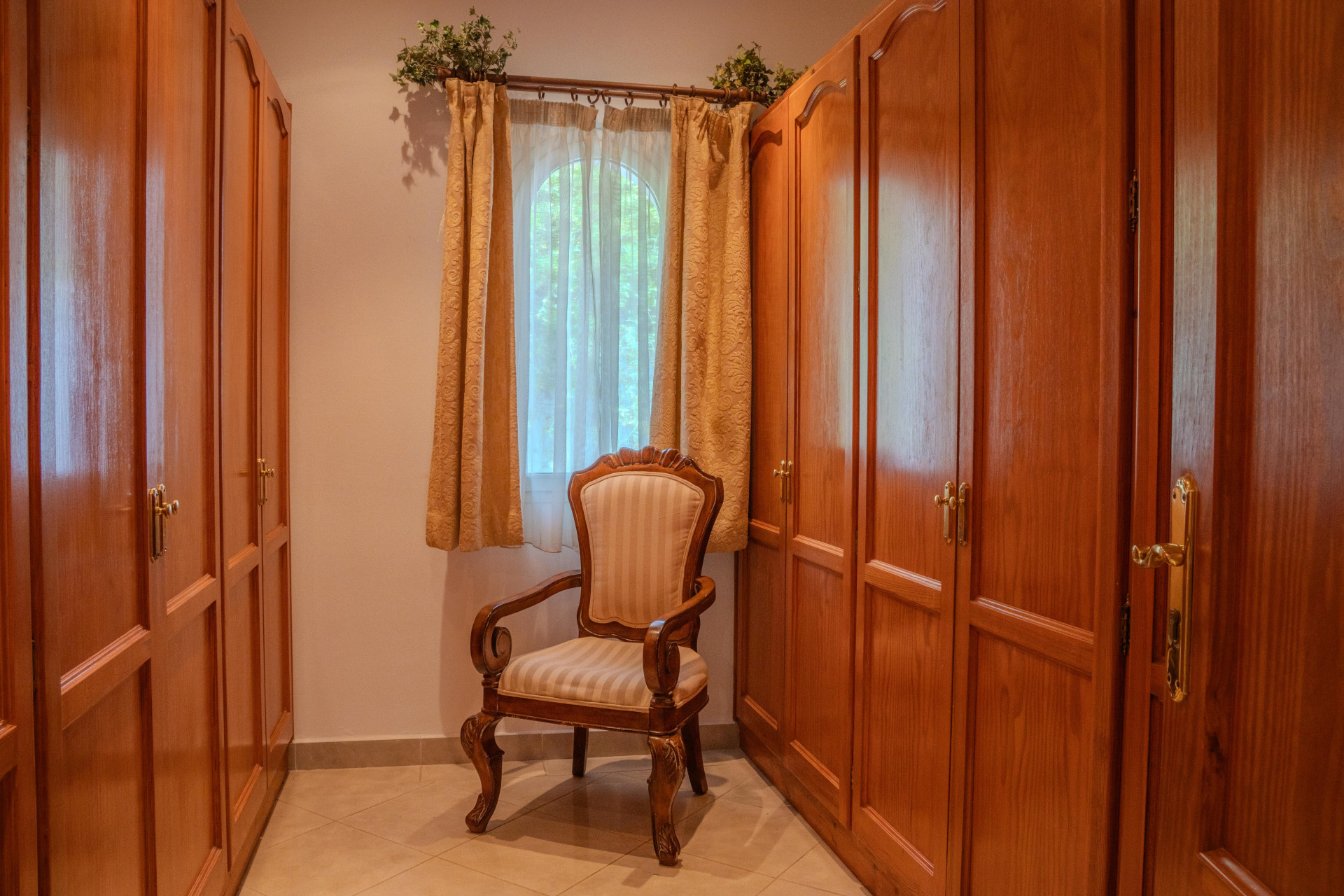 6 Bedroom Villa in Benahavís - Foto 18