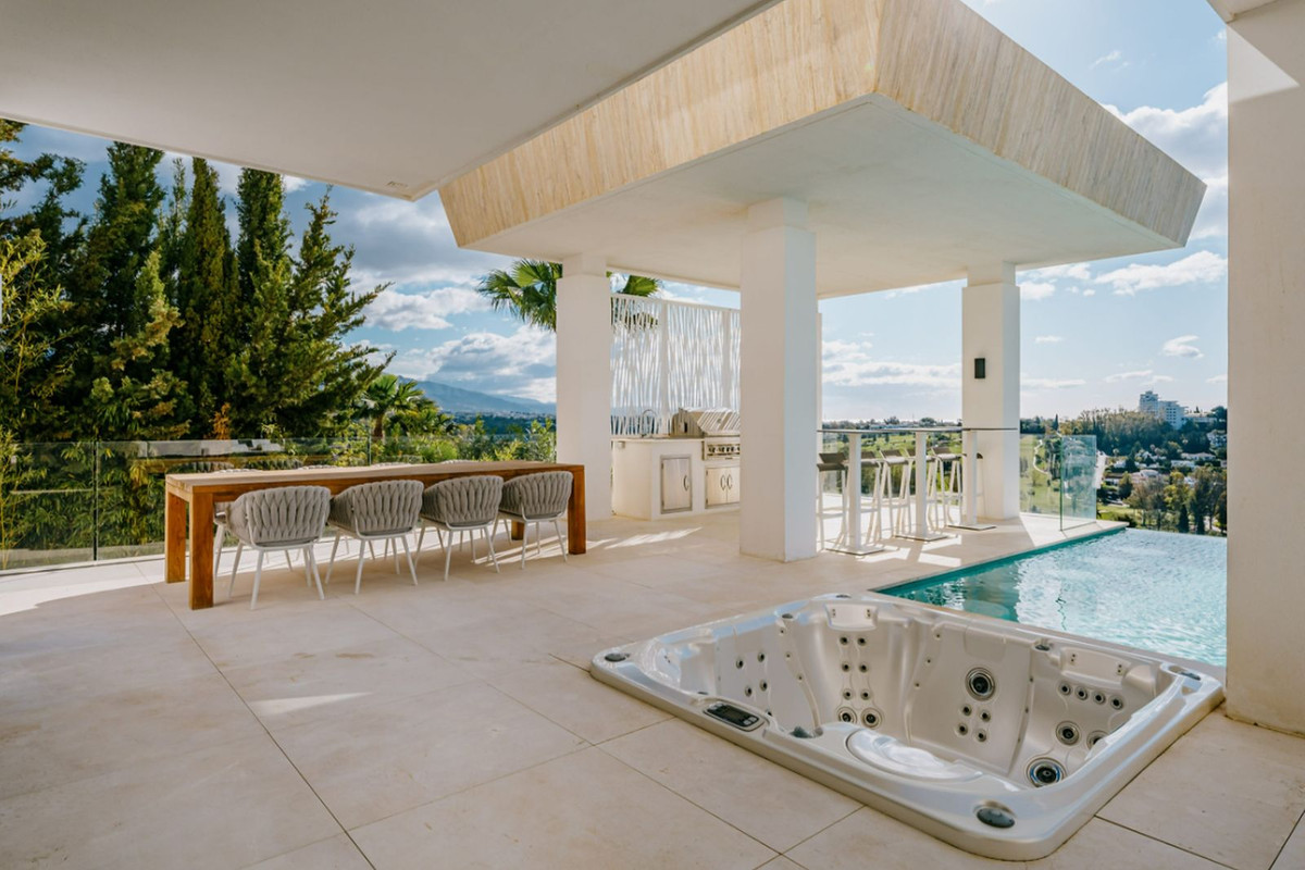 7 Bedroom Villa in Benahavís - Фото 11