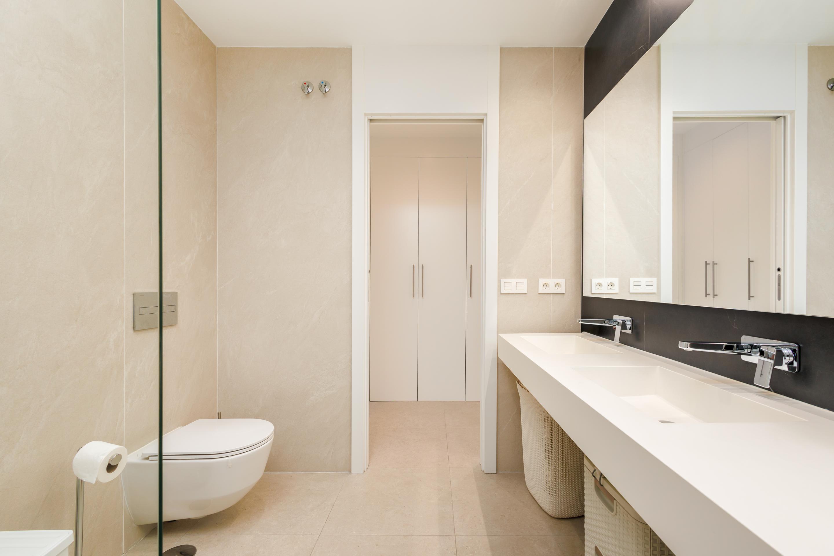 3 Bedroom Apartment in Benahavís - Photo 23
