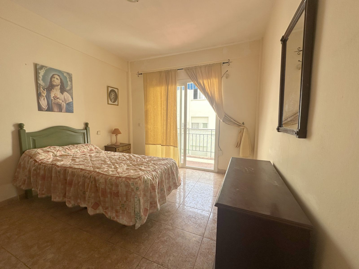3 Bedroom Apartment in San Pedro de Alcántara - Photo 6