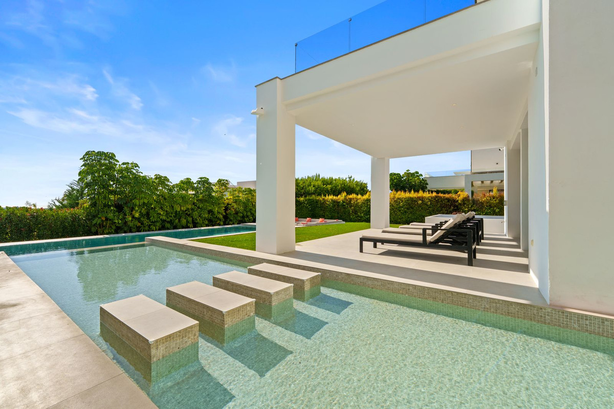 6 Bedroom Villa in Benahavís - Foto 18