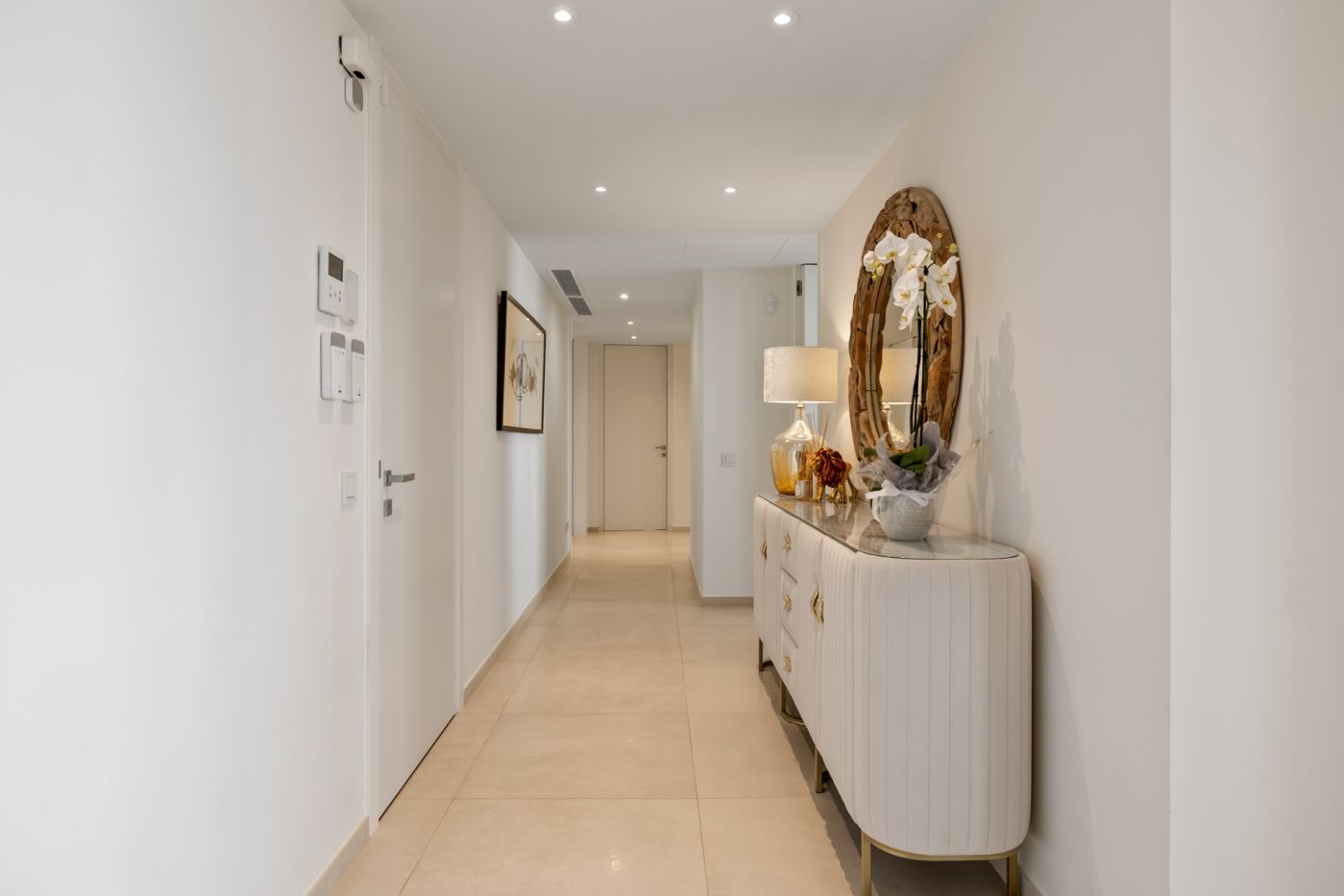 7 Bedroom Apartment in Marbella - Photo 9
