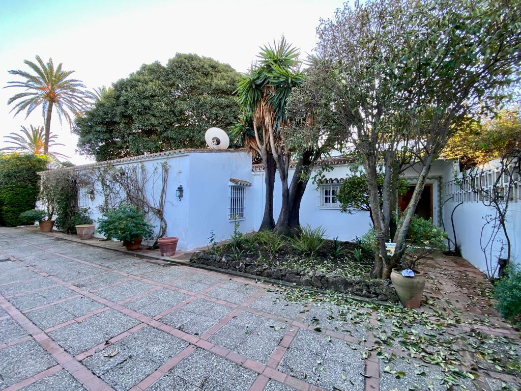 7 Bedroom Villa in Estepona - Foto 18