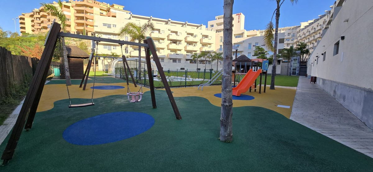 2 Bedroom Penthouse in Mijas - Photo 13