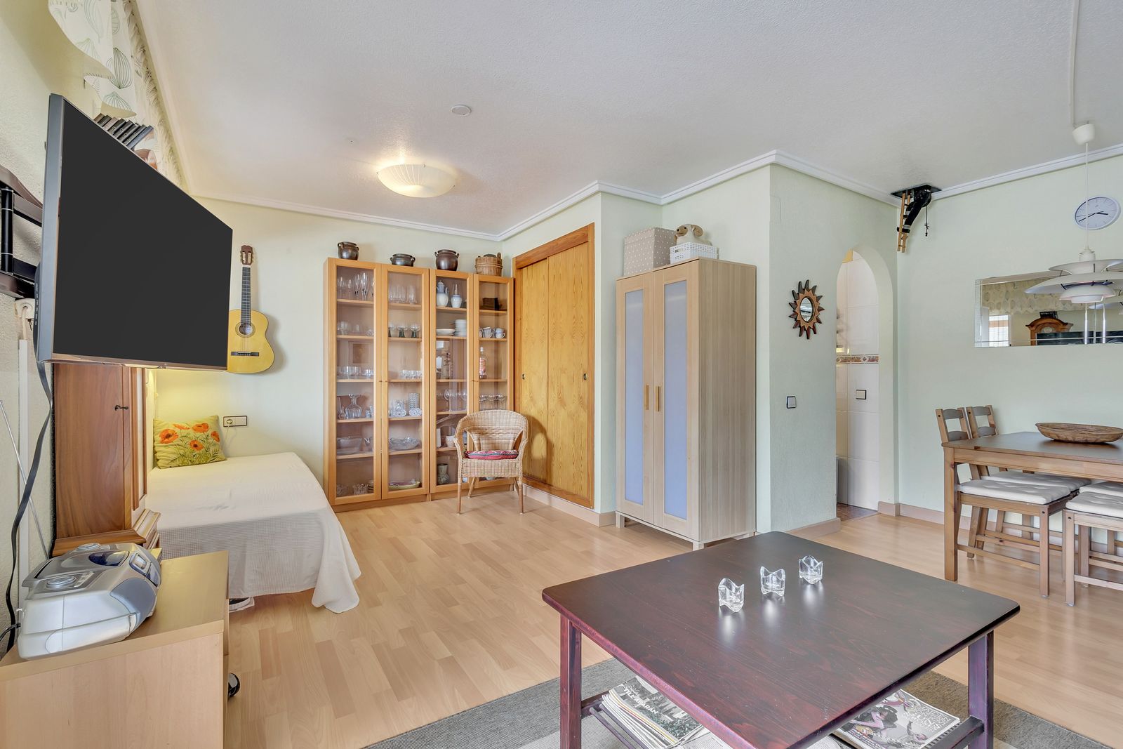 Apartamento com 1 quarto com piscina em Alicante, Espanha – Foto 12