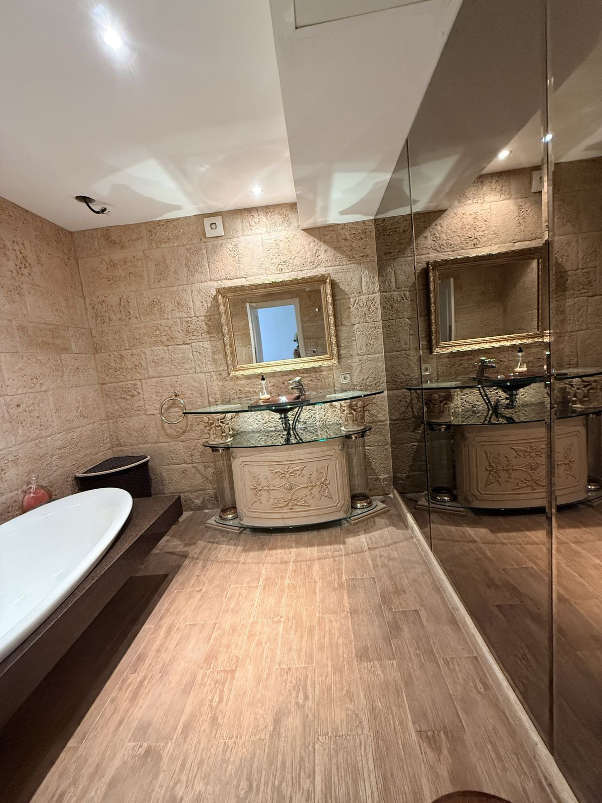 3 Bedroom Apartment in Estepona - Foto 18