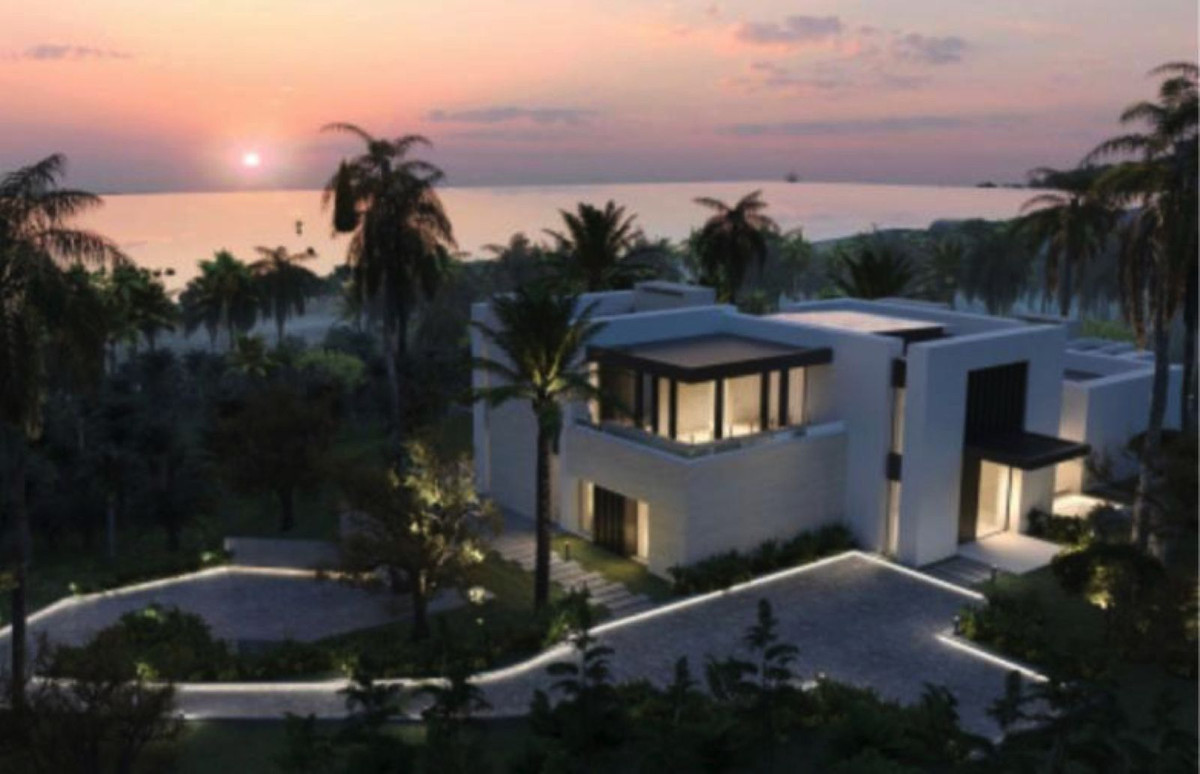 7 Bedroom Villa in Marbella - Photo 3