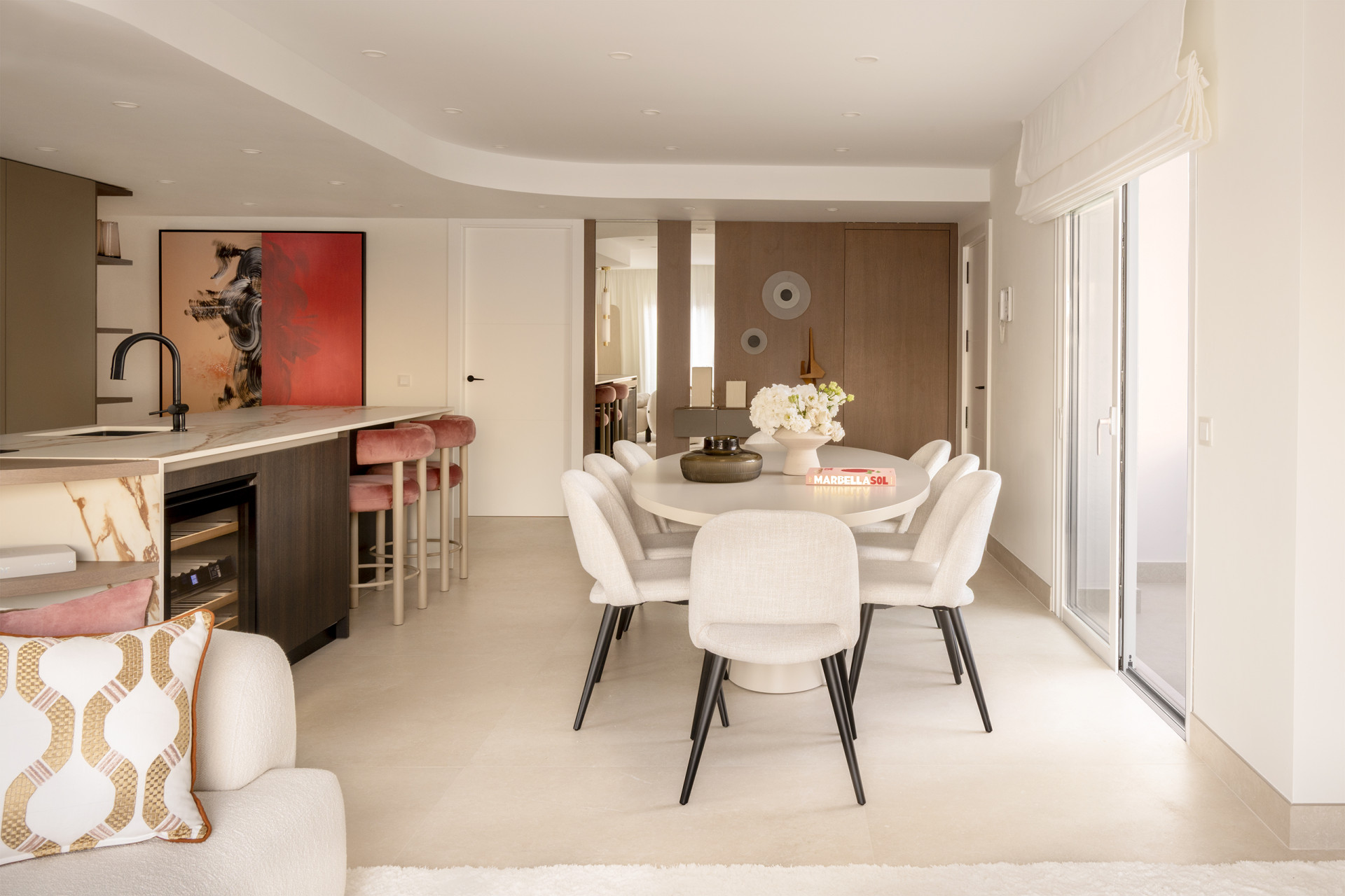 3 Bedroom Penthouse in Estepona - Photo 4