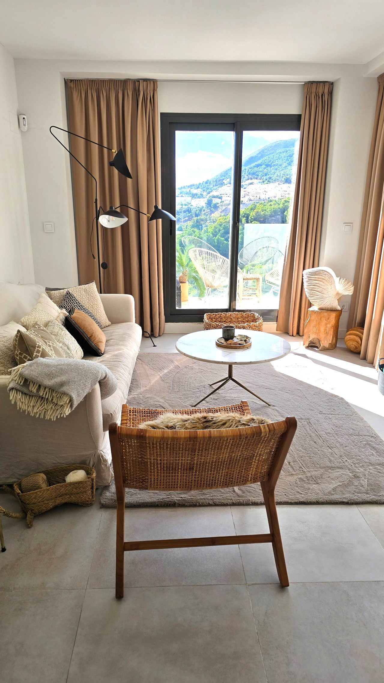 2 Bedroom Apartment in Benalmádena - Photo 17