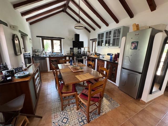 4 Bedroom Villa in Casares - Photo 8