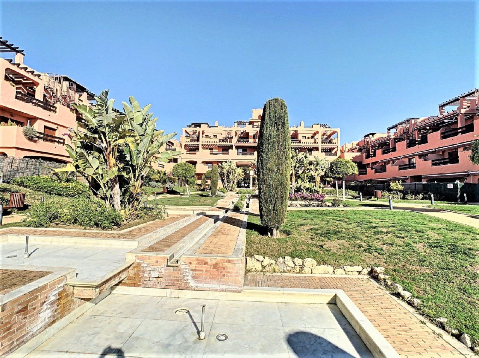 2 Bedroom Apartment in Estepona