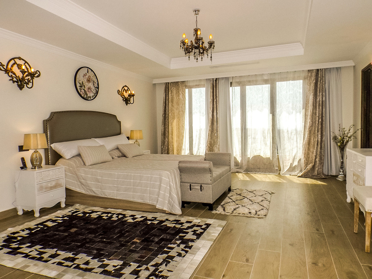 7 Bedroom Villa in Benahavís - Foto 7