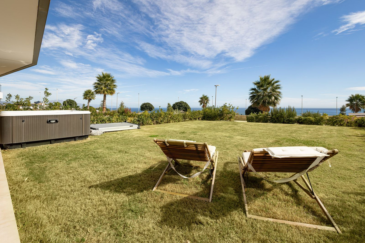 2 Bedroom Apartment in Casares - Photo 20
