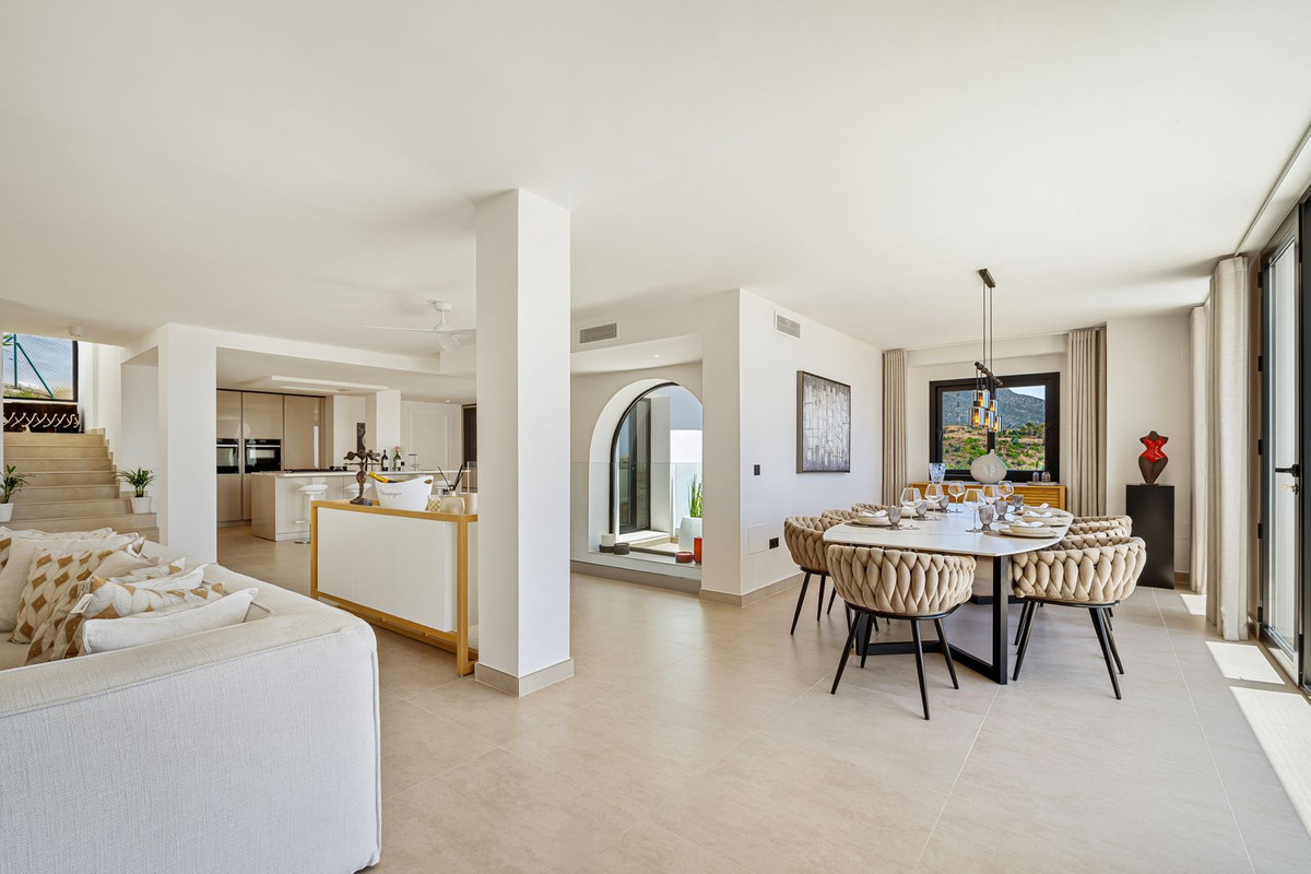 5 Bedroom Villa in Marbella - Foto 3