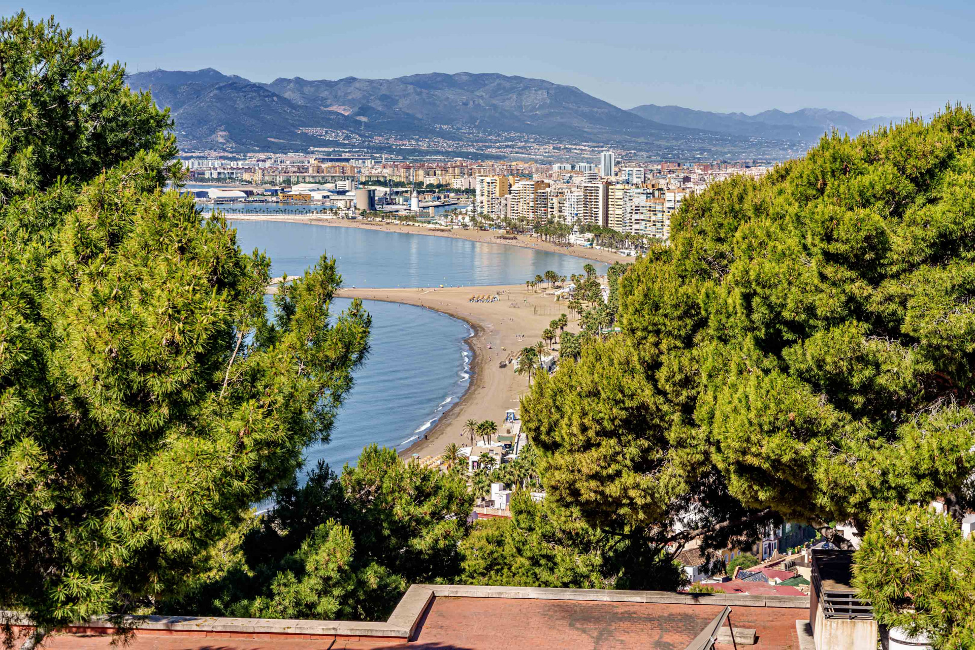 6 Bedroom Villa in Málaga - Photo 6
