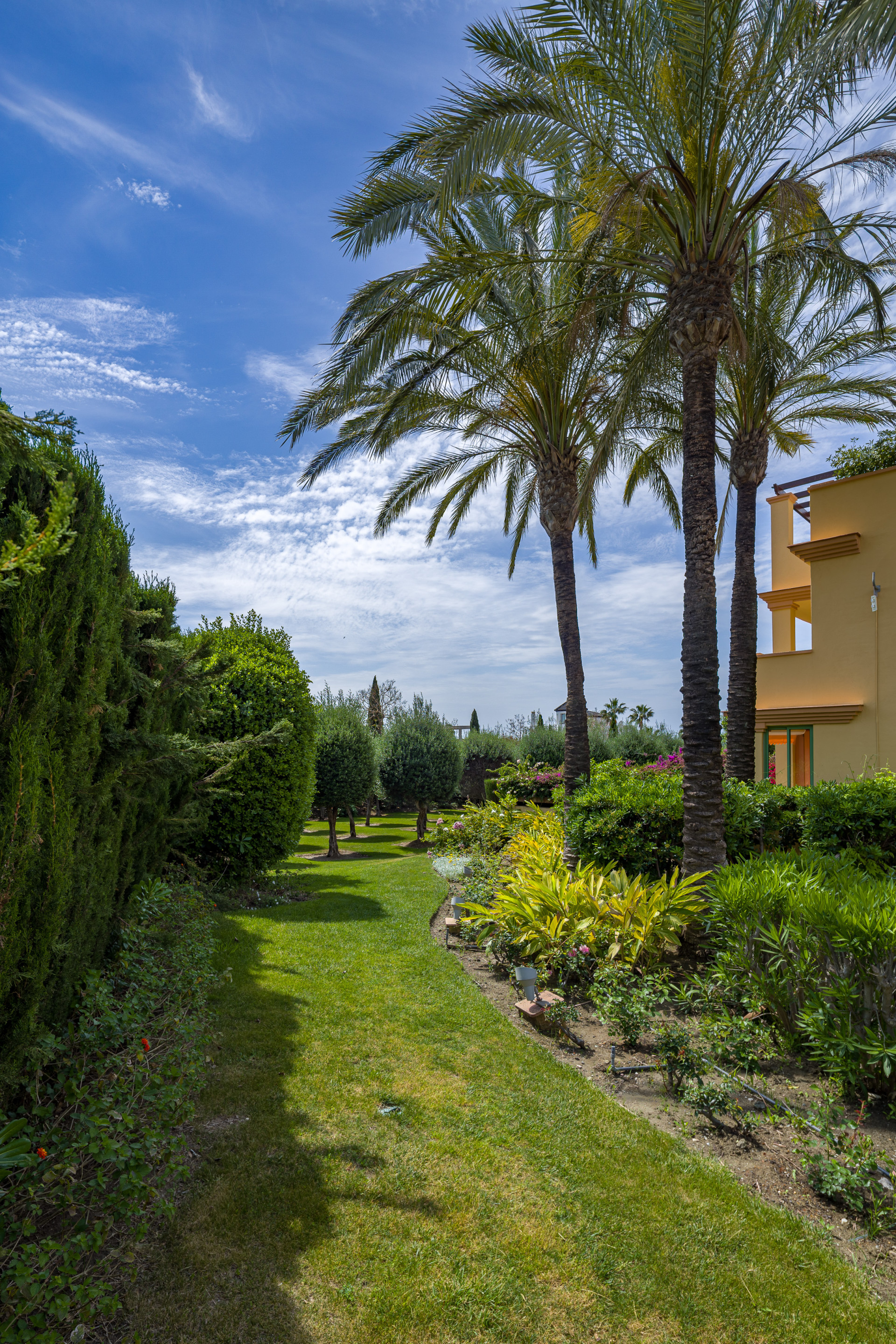 2 Bedroom Apartment in Benahavís - Photo 22