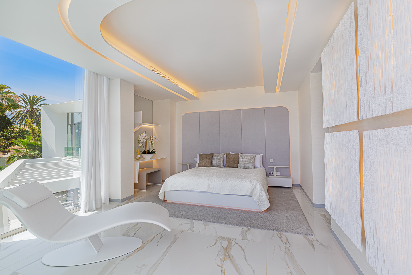 6 Bedroom Villa in Marbella - Photo 19