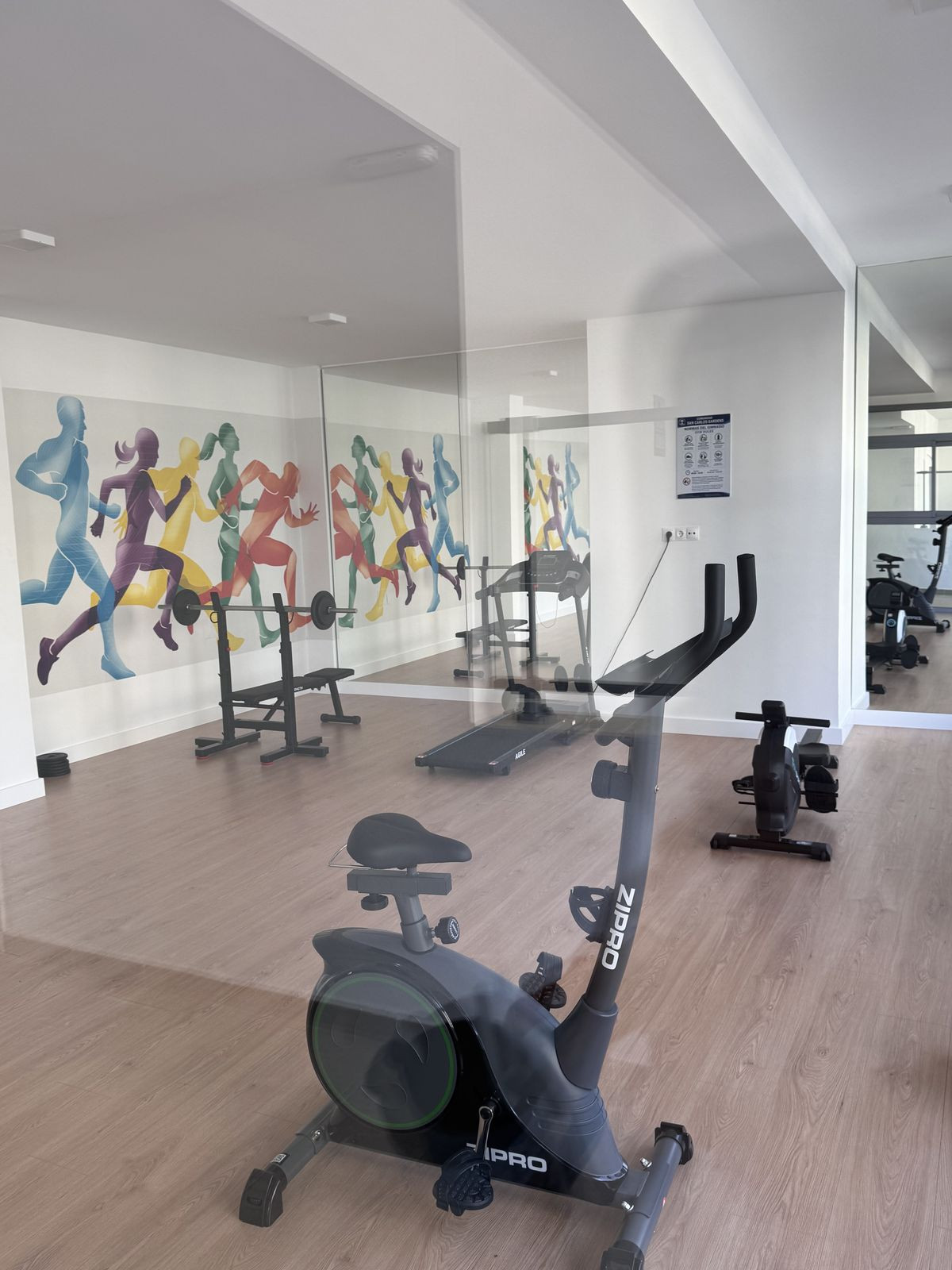 2 Bedroom Apartment in Benalmádena - Photo 39