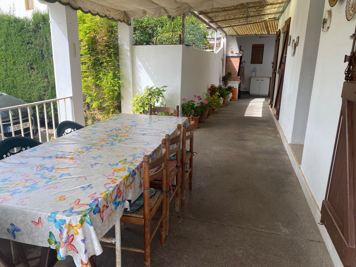 5 Bedroom Villa in Estepona - Photo 2
