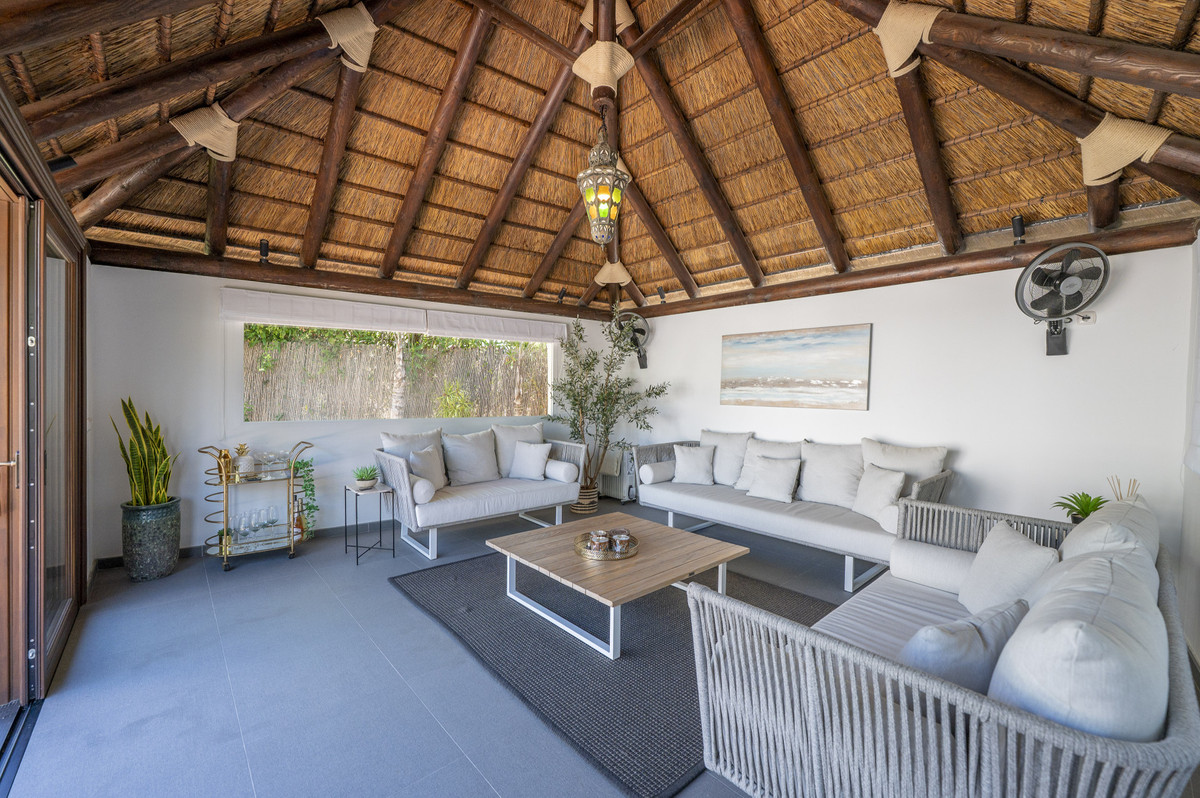 4 Bedroom Villa in Estepona - Foto 41