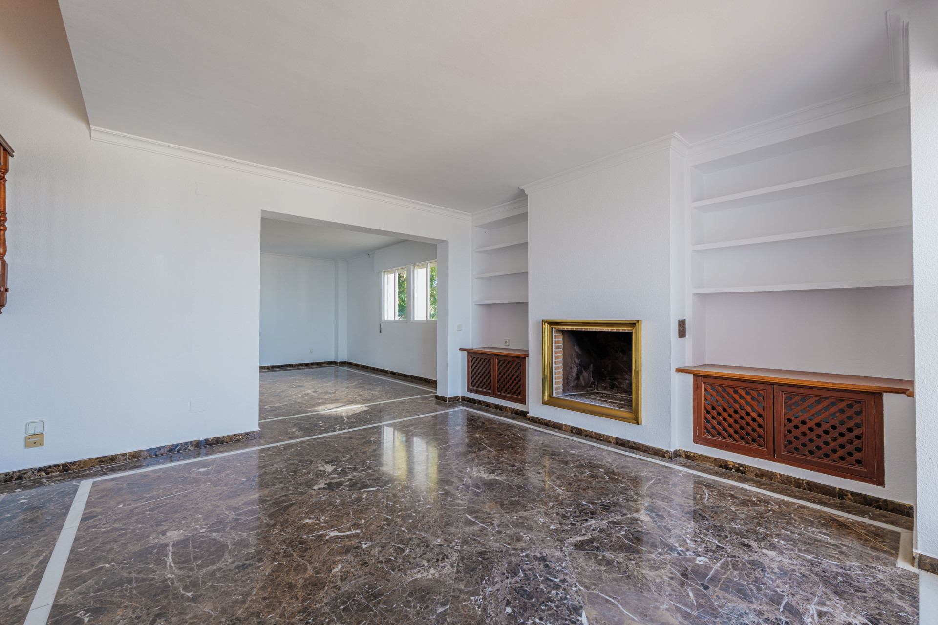 4 Bedroom Penthouse in Málaga - Photo 11