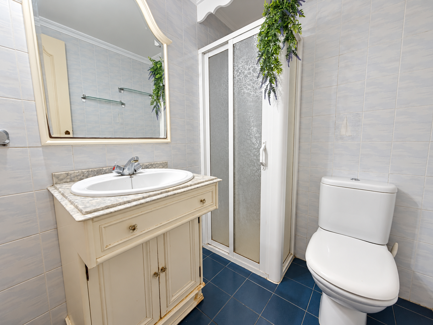 3 Bedroom Apartment in Fuengirola - Photo 11
