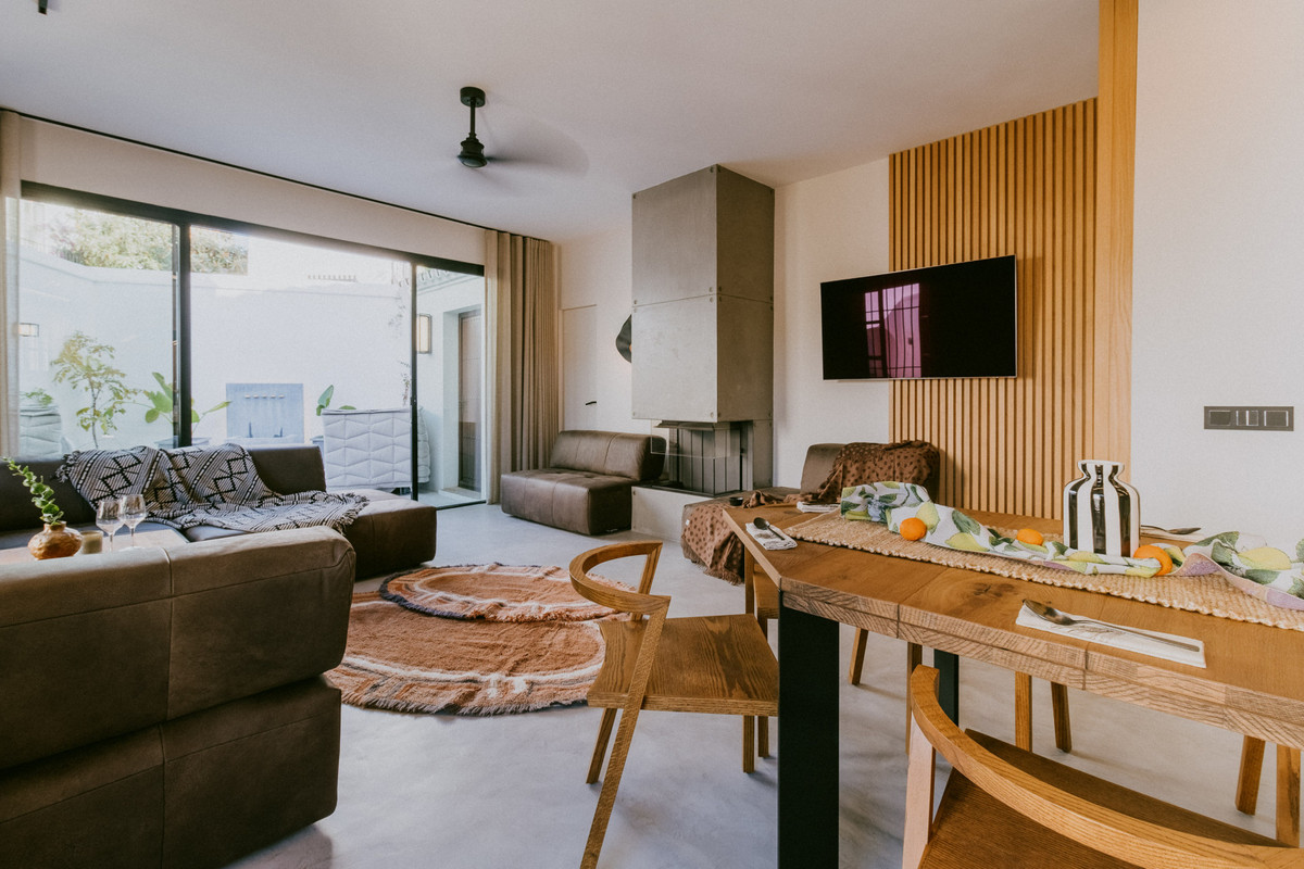 3 Bedroom Townhouse in Marbella - Photo 5