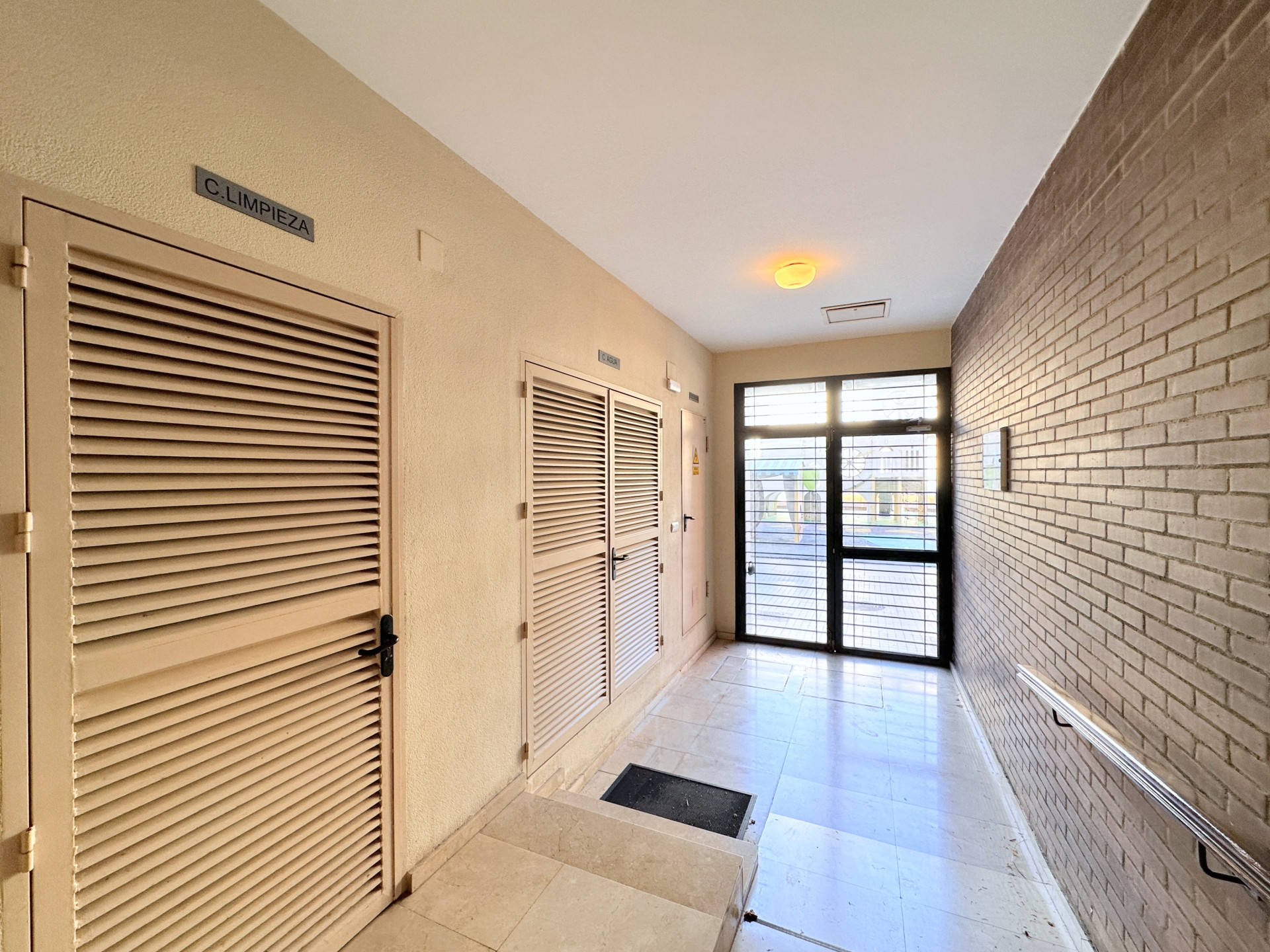 2 Bedroom Apartment in Málaga - Photo 7
