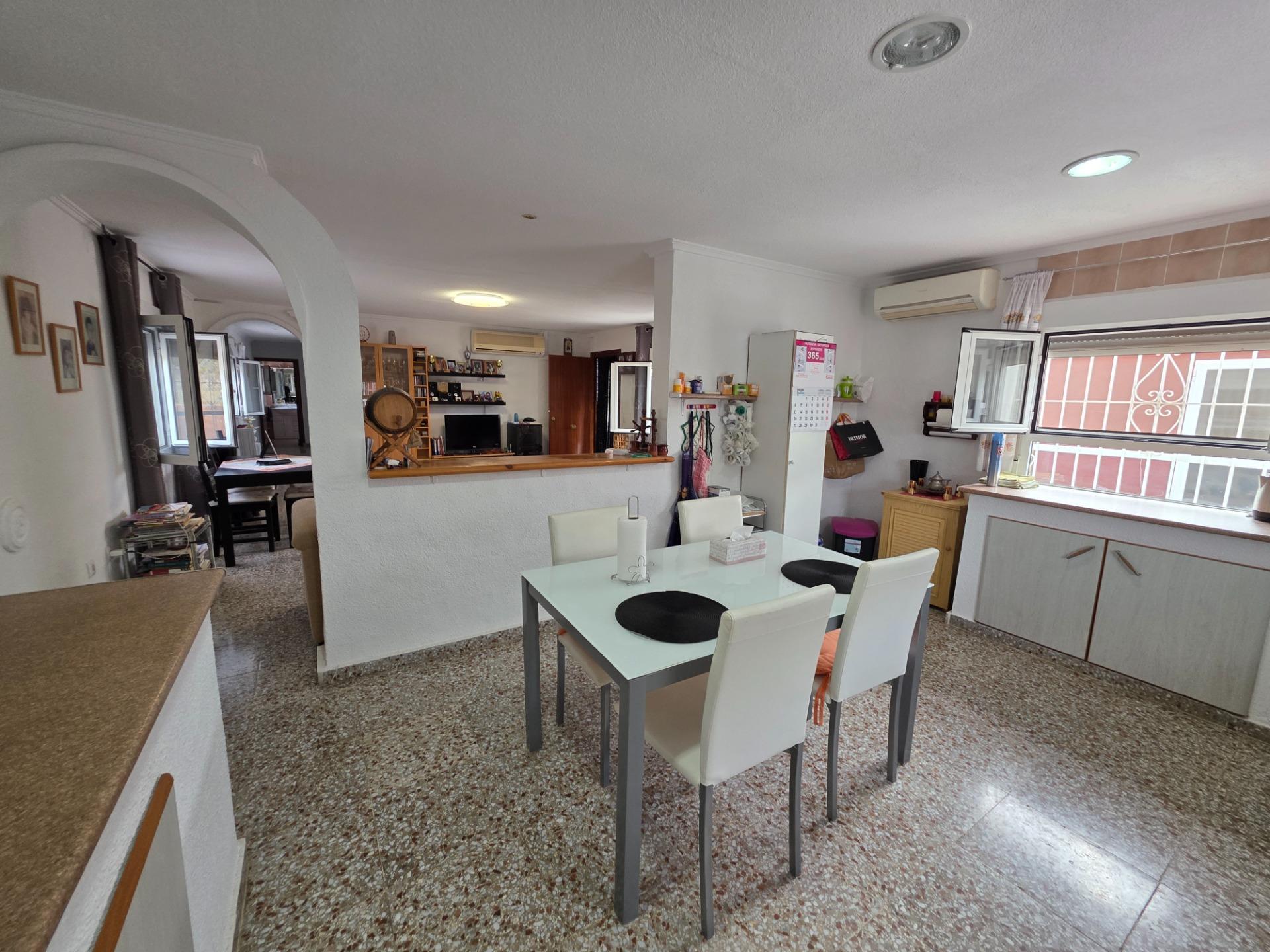 Villa con 3 camere con piscina a Alicante, Spagna – Foto 14