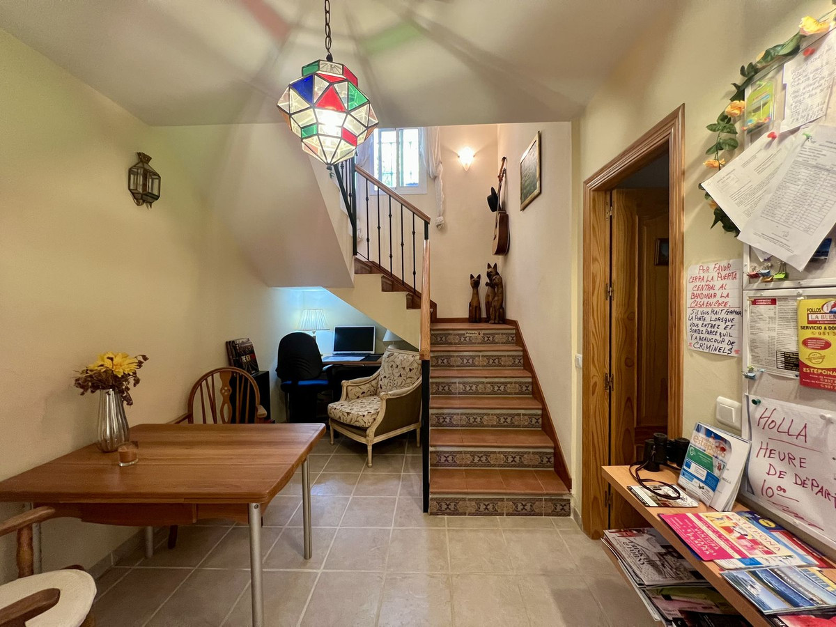 6 Bedroom Country house in Estepona - Foto 23