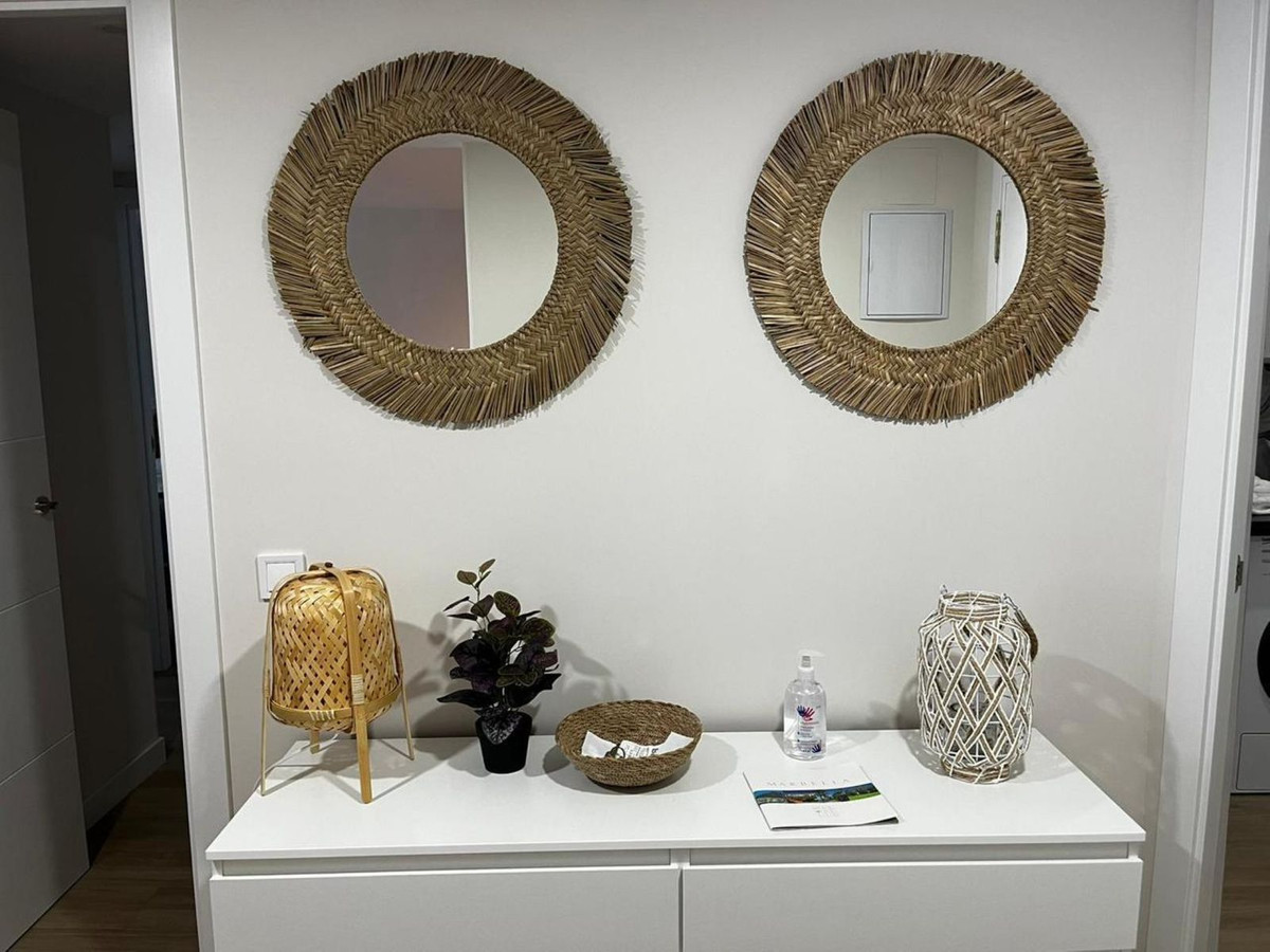 3 Bedroom Apartment in Marbella - Photo 16