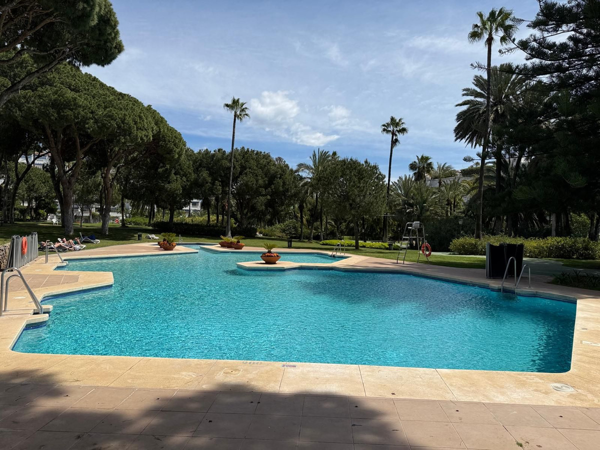 2 Bedroom Apartment in Marbella - Photo 17