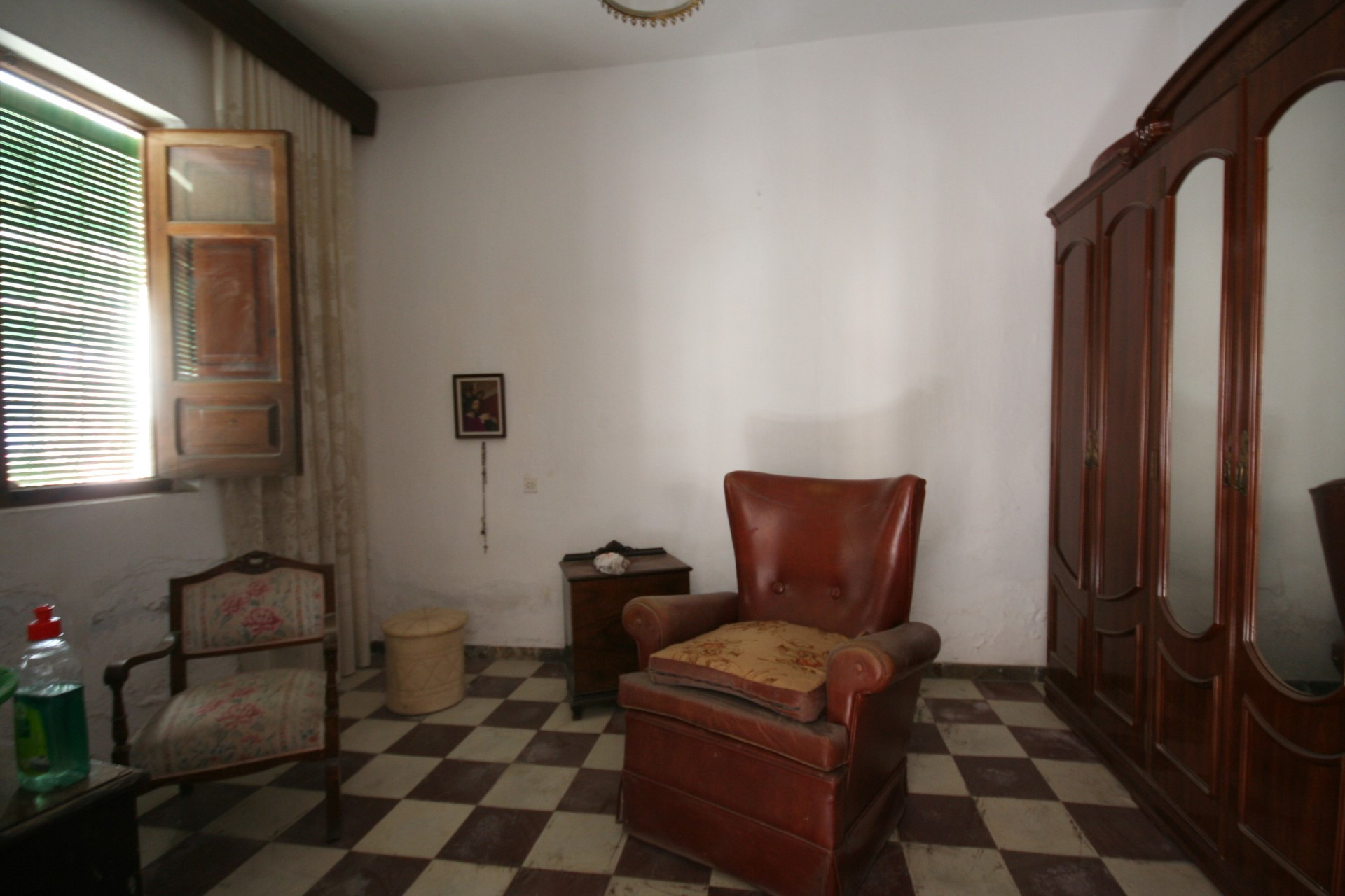 4 Bedroom Townhouse in Estepona - Photo 3