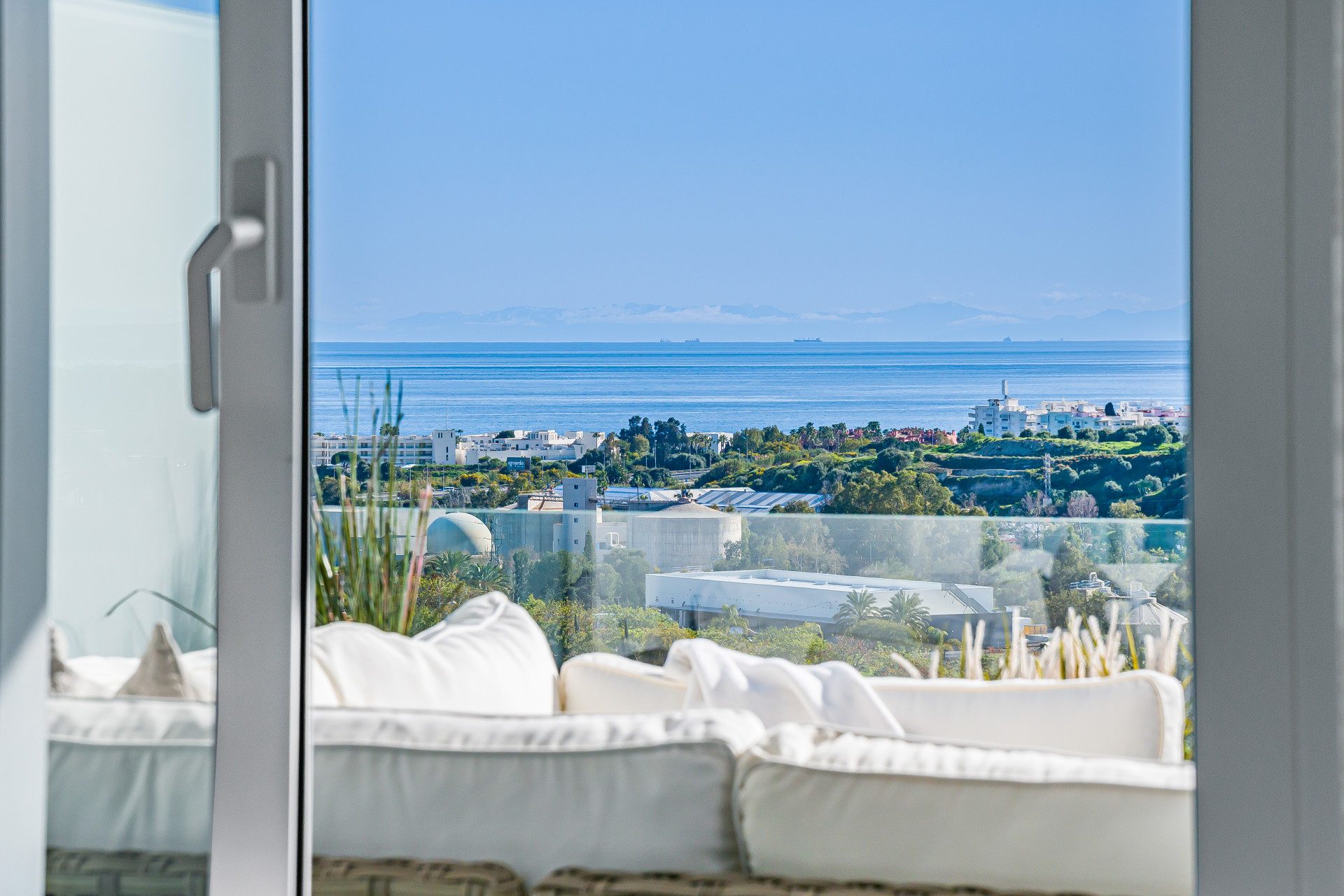 3 Bedroom Apartment in Estepona - Photo 22