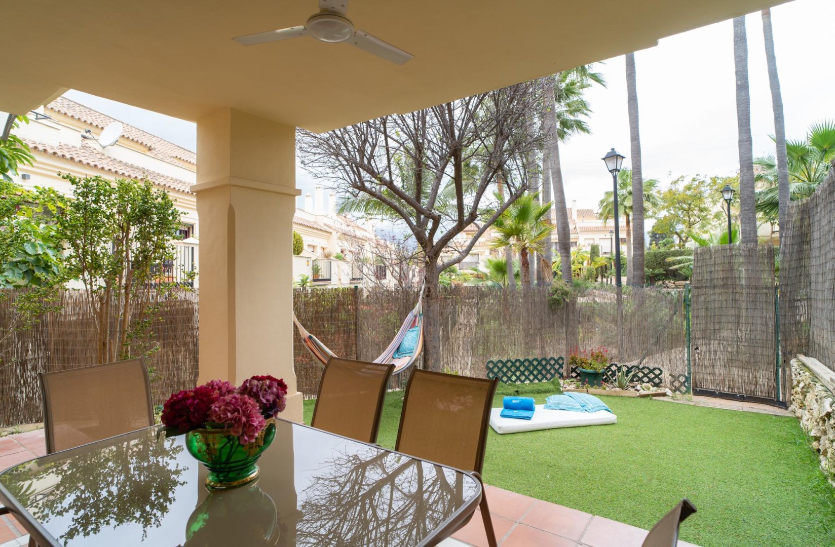 4 Bedroom Villa in Marbella - Photo 8