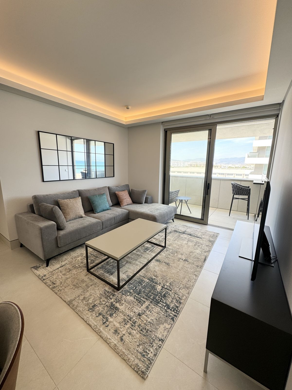 1 Bedroom Apartment in Málaga - Photo 12