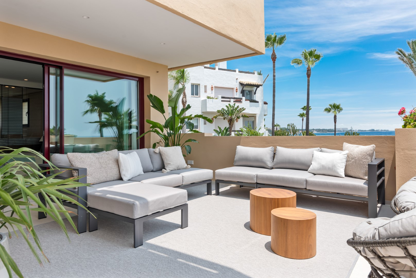 3 Bedroom Apartment in Estepona - Photo 40