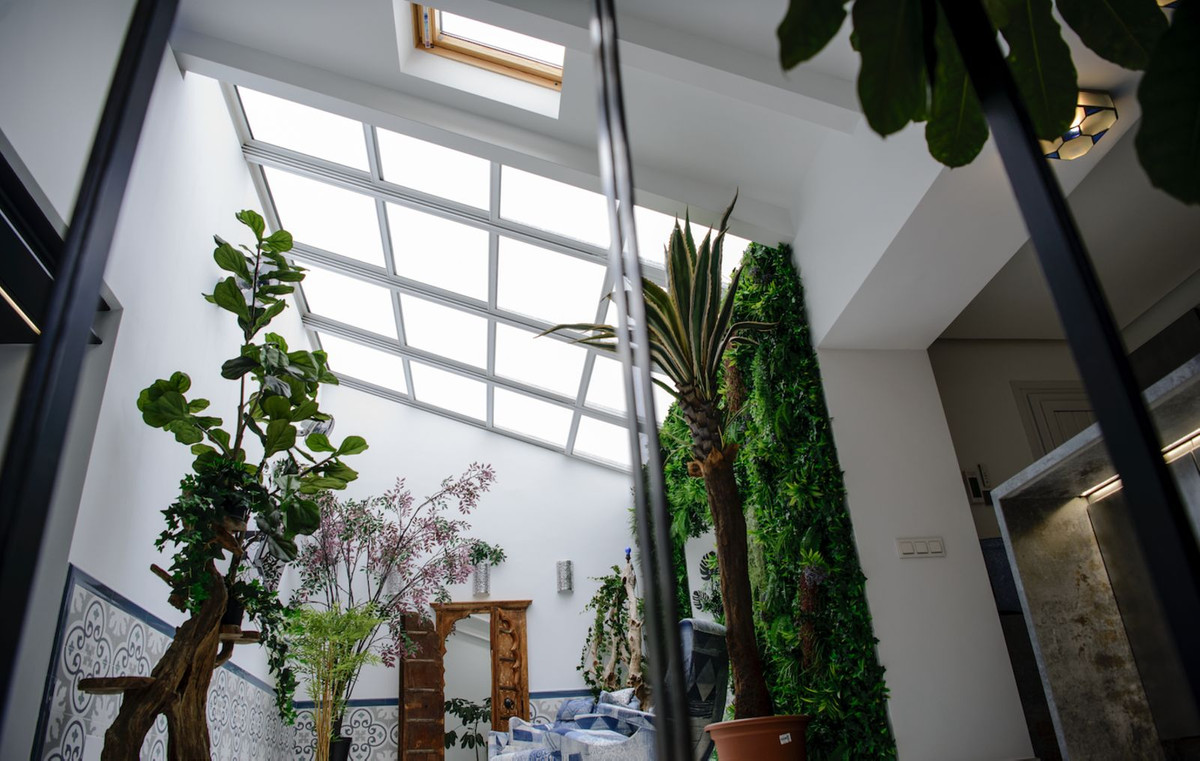 4 Bedroom Townhouse in Estepona - Photo 15