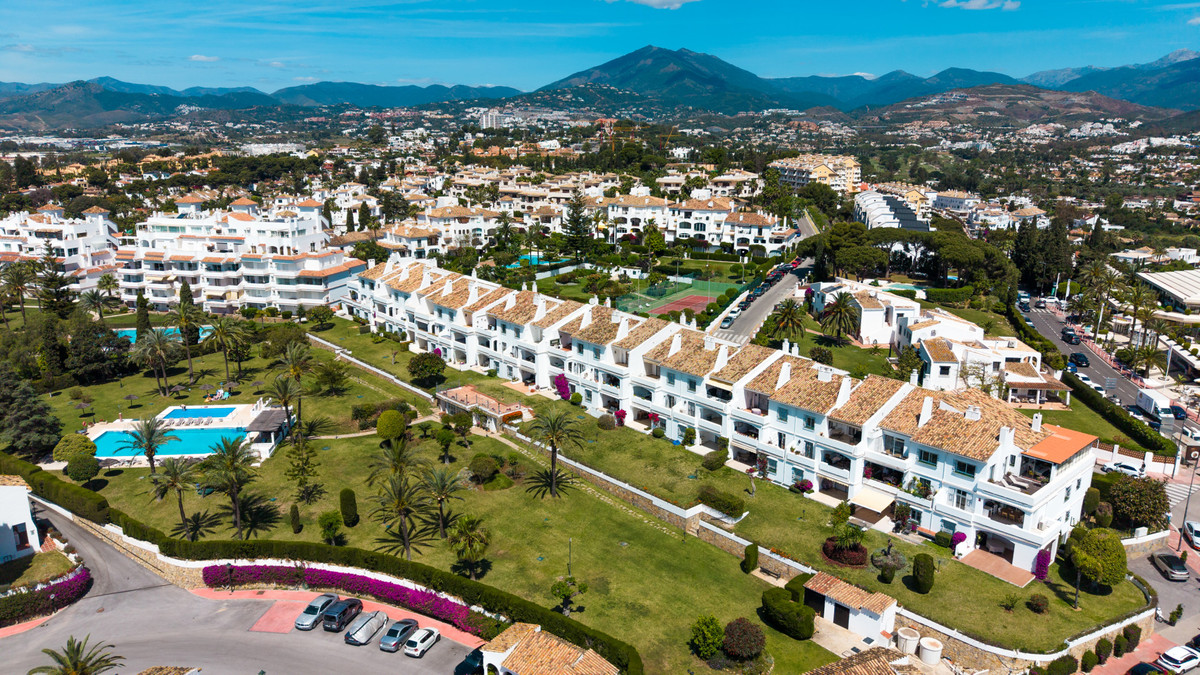 3 Bedroom Apartment in Marbella - Фото 35