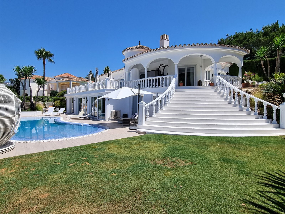 5 Bedroom Villa in Marbella - Foto 2