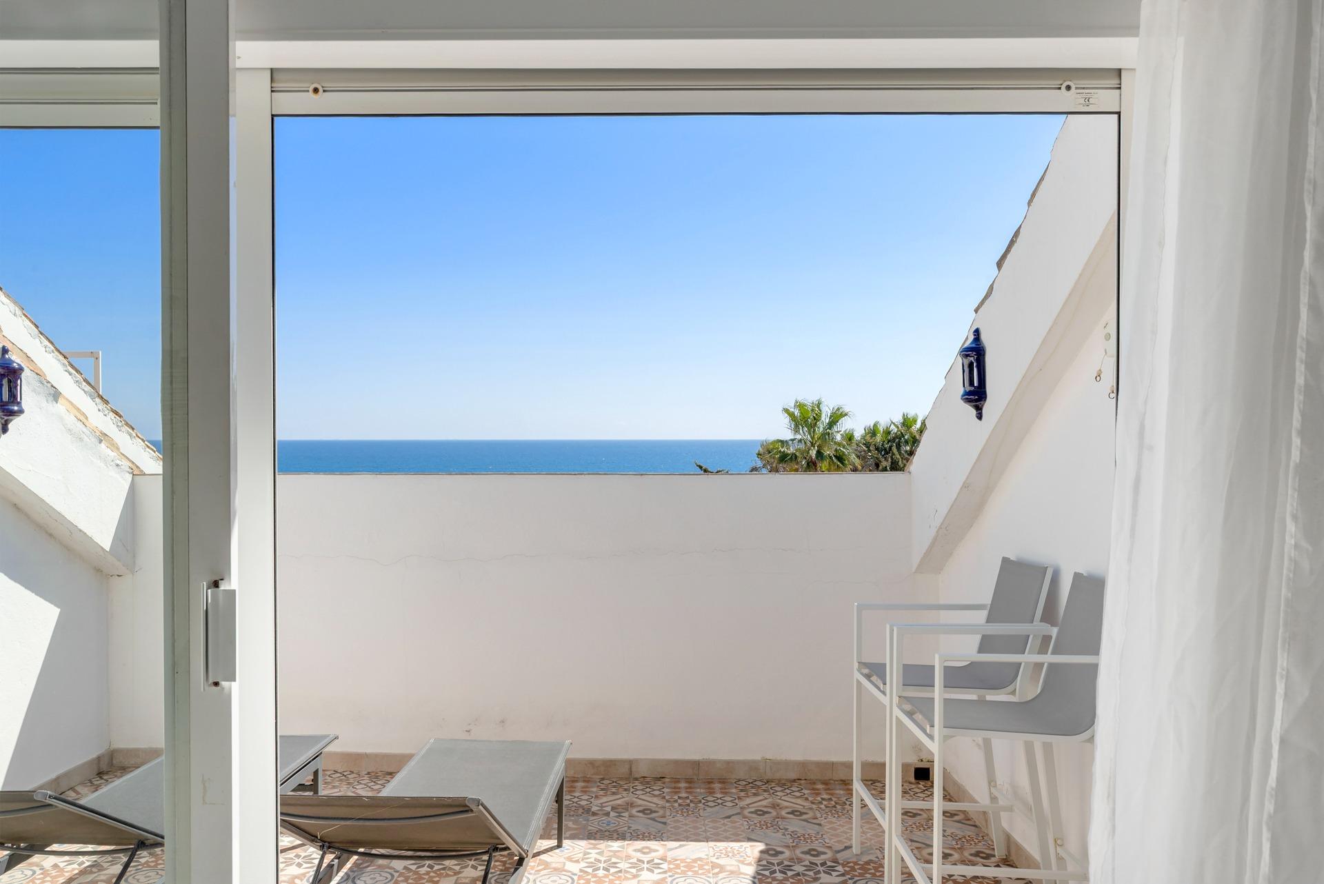 3 Bedroom Villa in Estepona - Photo 23