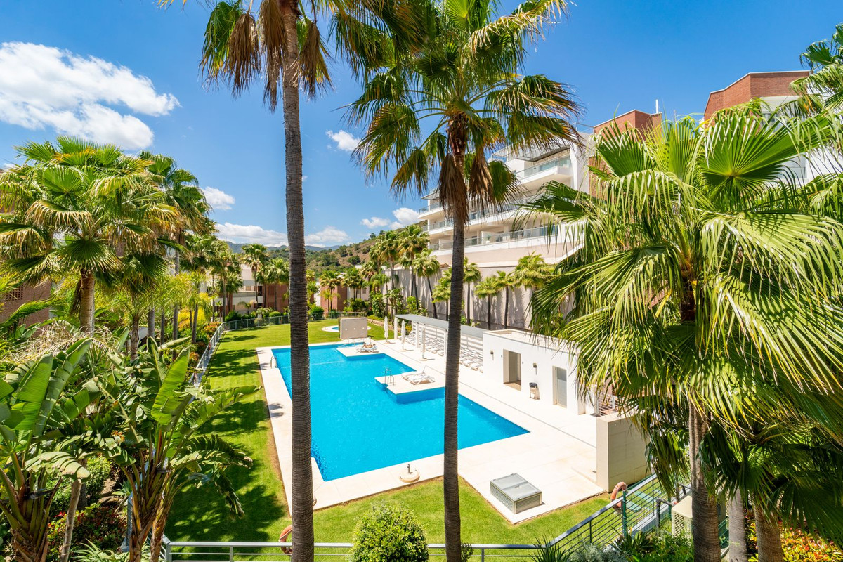 2 Bedroom Apartment in Benahavís