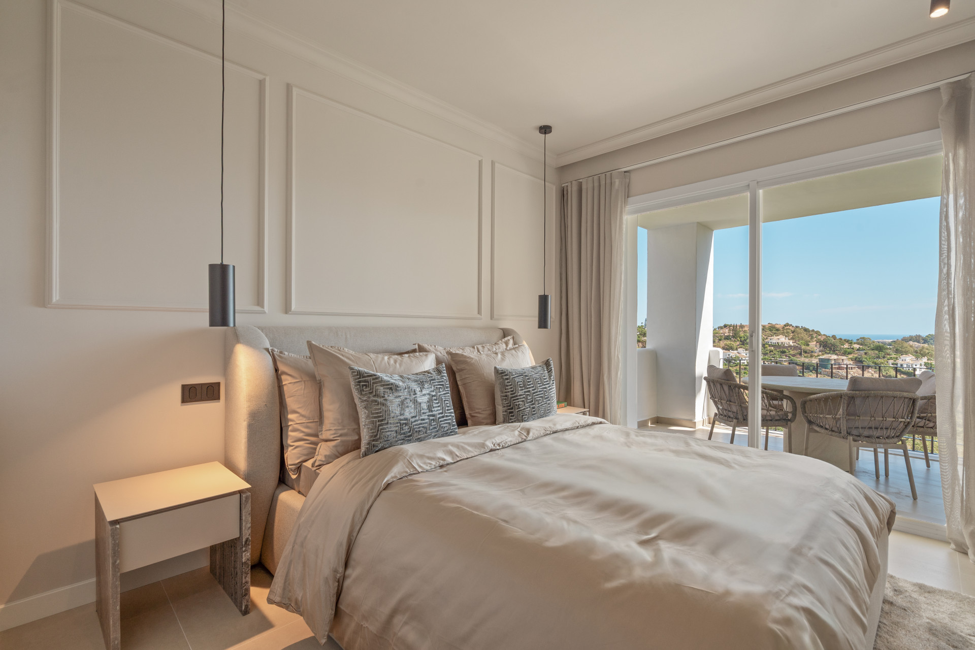 3 Bedroom Apartment in Benahavís - Photo 11