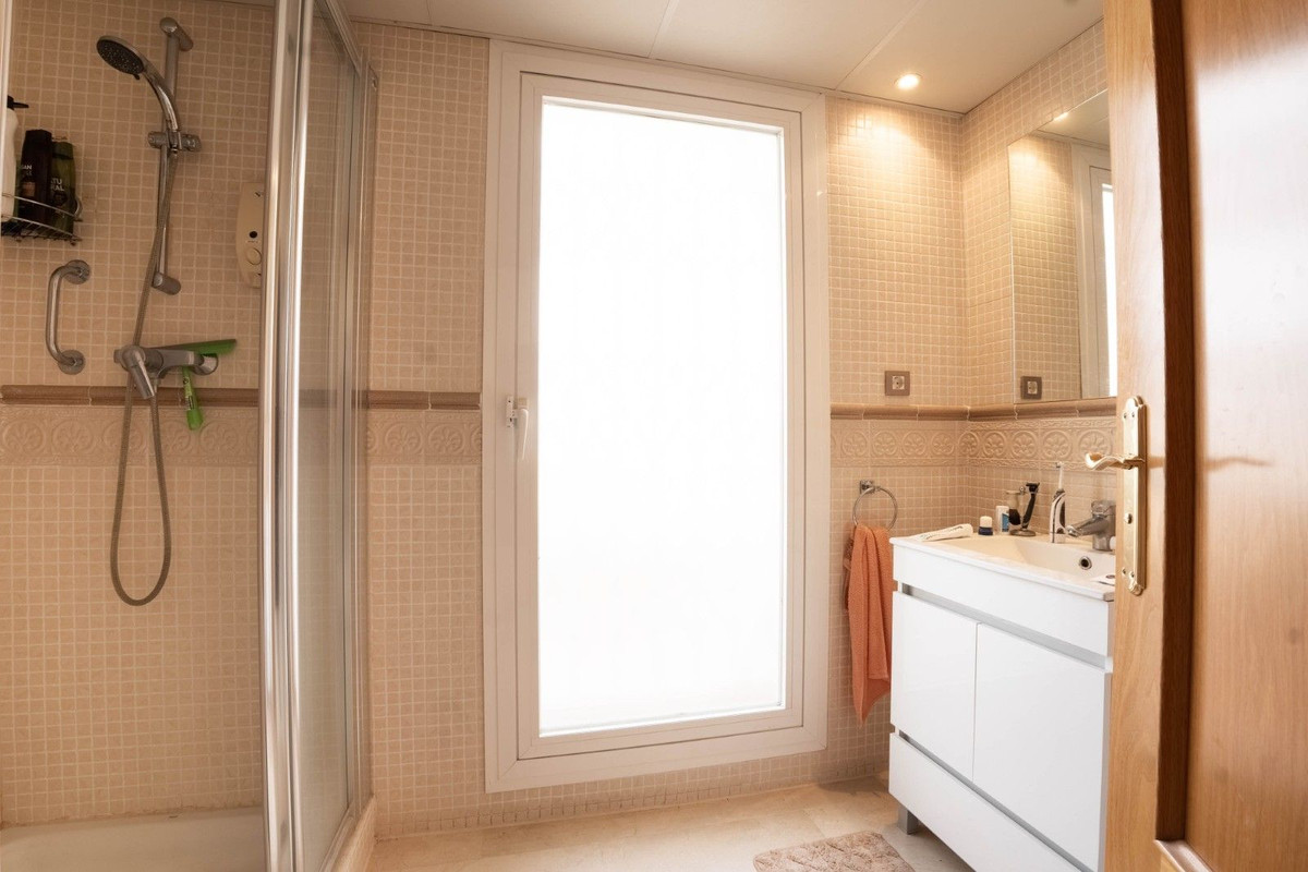 3 Bedroom Penthouse in Mijas - Photo 30