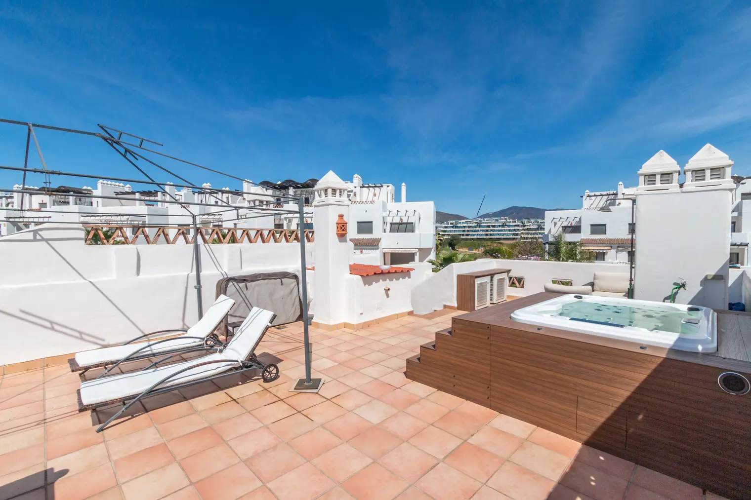 3 Bedroom Townhouse in Estepona - Photo 27