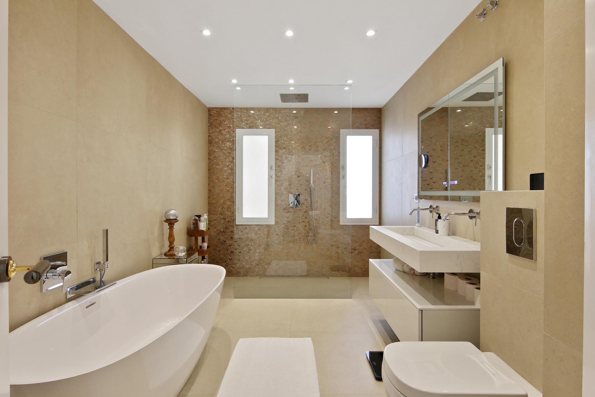 3 Bedroom Penthouse in Estepona - Photo 12