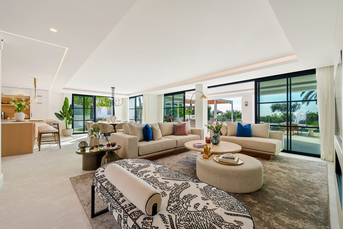 5 Bedroom Villa in Benahavís - Foto 12