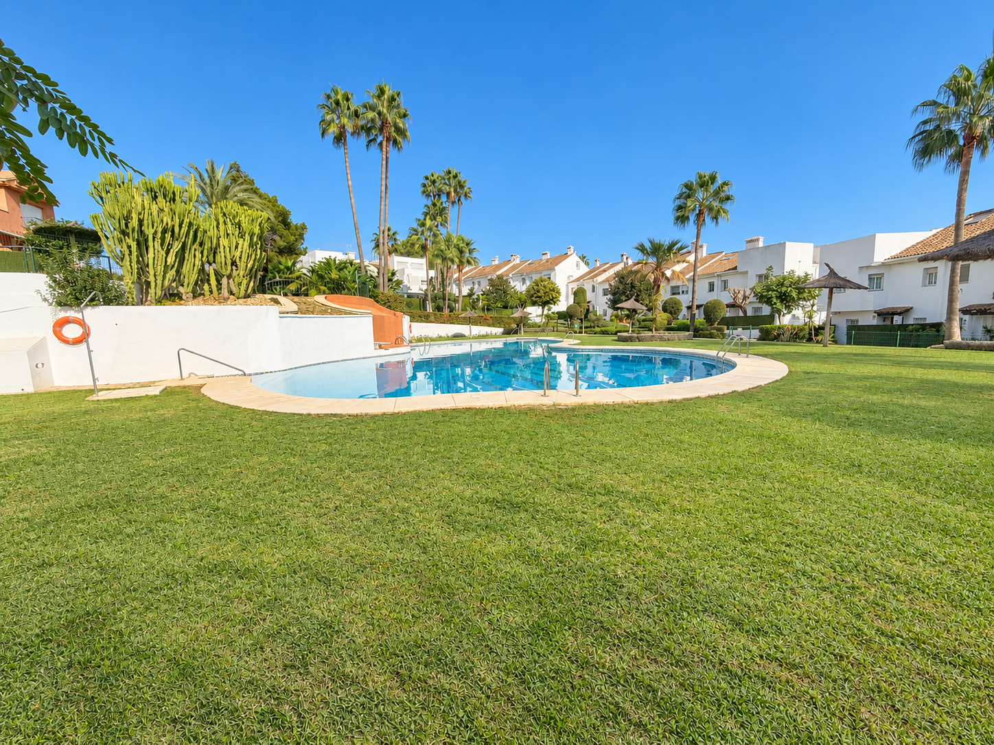 3 Bedroom Villa in Estepona - Photo 25